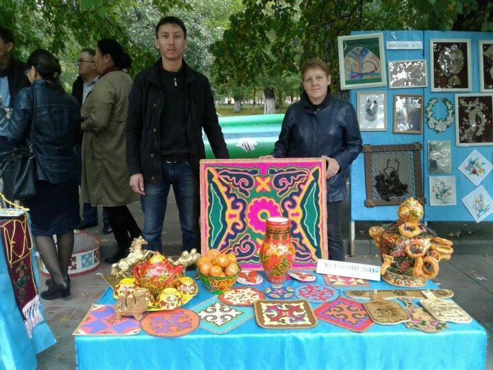 «  Цвети, мой город на Иртыше !»