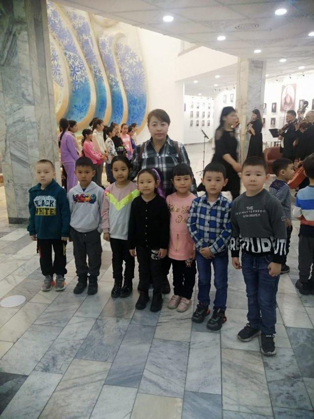 Театр – өмір айнасы.